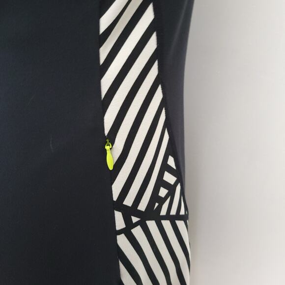 Title Nine Dream Overdrive Dress Stretch Athleisure Geometric Black Women XS - Picture 9 of 13